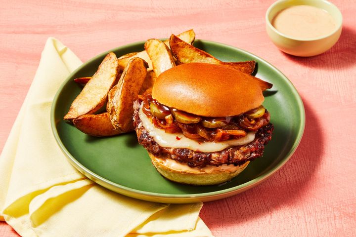 Old Fashioned BBQ Cheese Burger