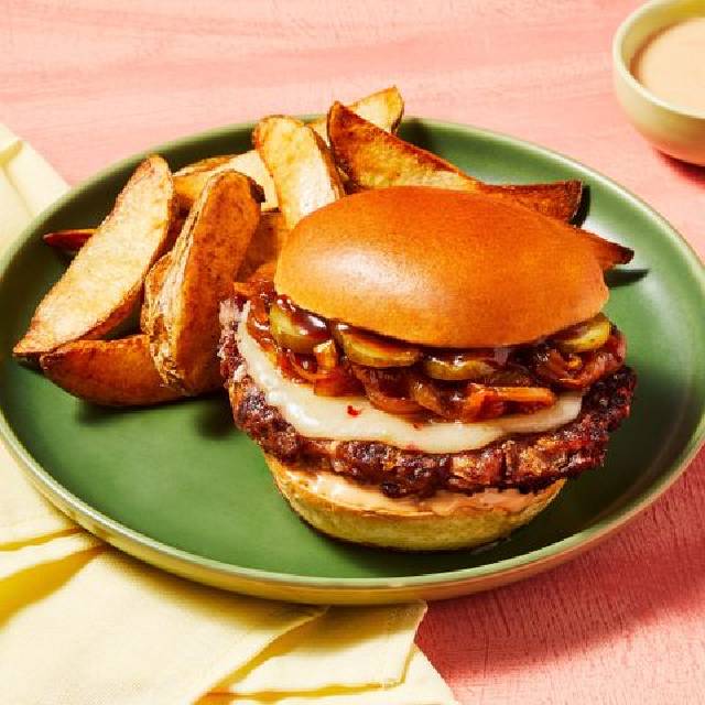 Old Fashioned BBQ Cheese Burger
